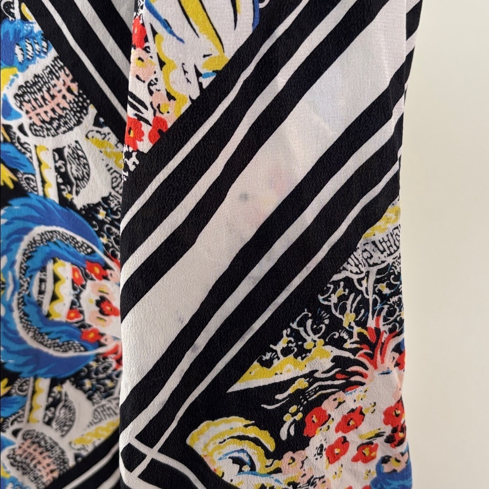 Twelfth Street by Cynthia Vincent 100% Silk Patterned Blouse SzS - Picture 8 of 10